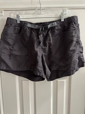 The North Face Belted Clip Shorts Womens XL Black Hiking Outdoor Gorpcore